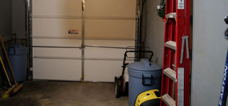 automatic garage door installation in St. Catharines